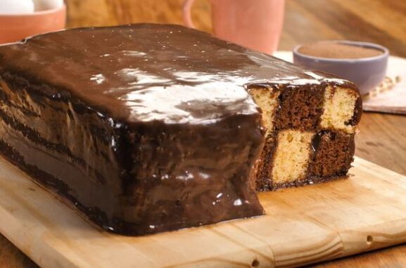 Receita de Bolo xadrez com brigadeiro